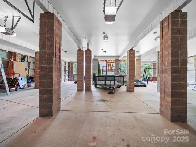 a view of a storage & utility room