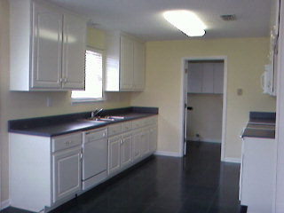 1911 Bay Street Foley, AL 36535 - Photo 4 of 9 Kitchen 2