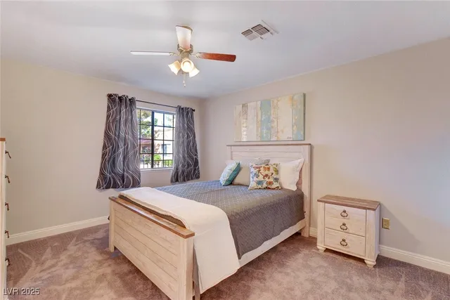 $1,895 | 2851 South Valley View Boulevard, Unit 1016, Las Vegas, NV 89102