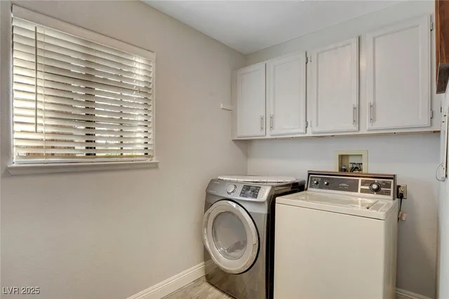 $1,895 | 2851 South Valley View Boulevard, Unit 1016, Las Vegas, NV 89102