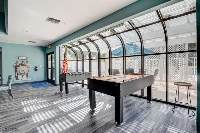 $1,895 | 2851 South Valley View Boulevard, Unit 1016, Las Vegas, NV 89102