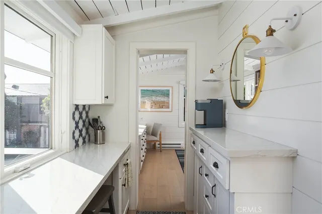 $3,695,000 | 104 Onyx Avenue, Newport Beach, CA 92662