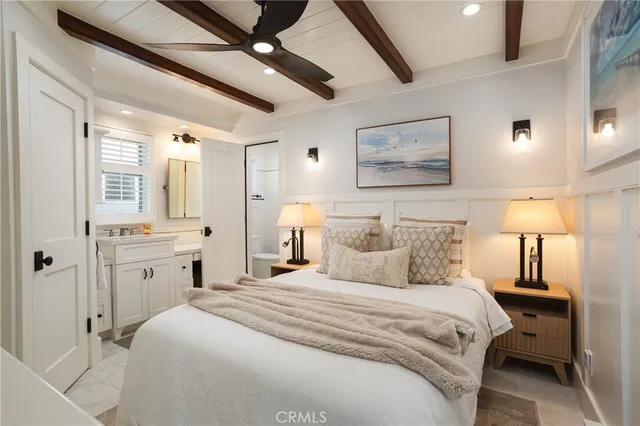 $3,695,000 | 104 Onyx Avenue, Newport Beach, CA 92662