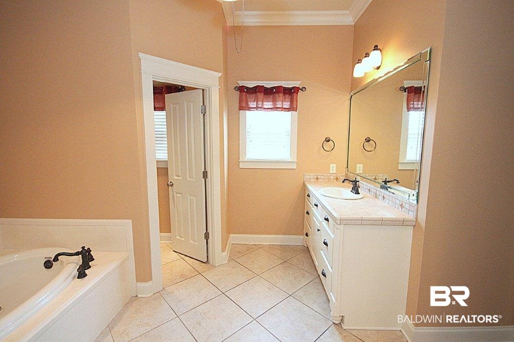 11331 Halcyon Loop Daphne, AL 36526 - Photo 31 of 49 Master Bath