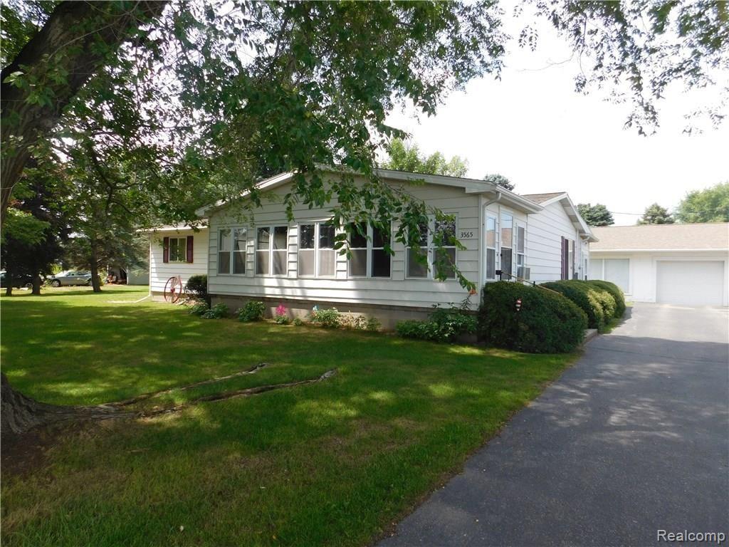 3565 Ringle Road Akron, MI 48701 - Photo 5 of 48 3565 Ringle Road Akron 014.JPG