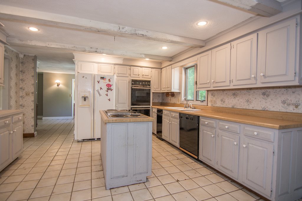 211 Oak Ridge Road Plaistow, NH 03865 - Photo 22 of 37 Gallery Image 22