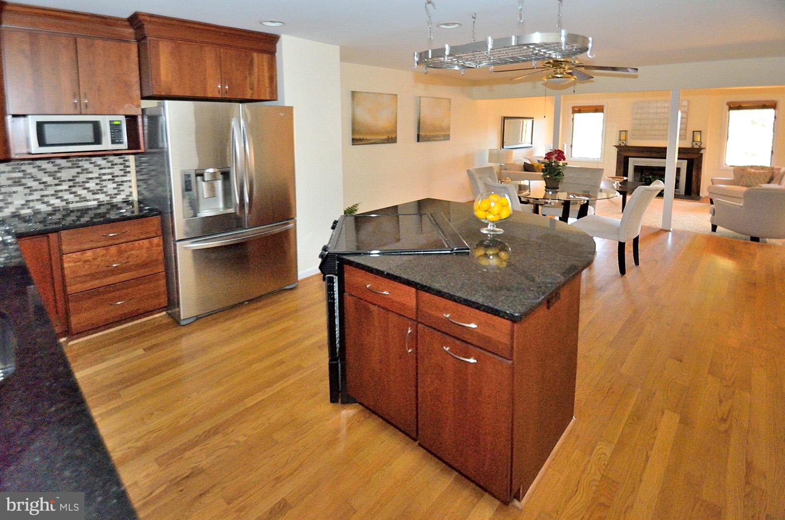2255 Cedar Cove Court Reston, VA 20191 - Photo 12 of 29 Kitchen