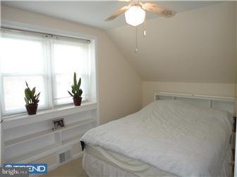 7349 Ryers Avenue Philadelphia, PA 19111 - Photo 6 of 10 Bedroom