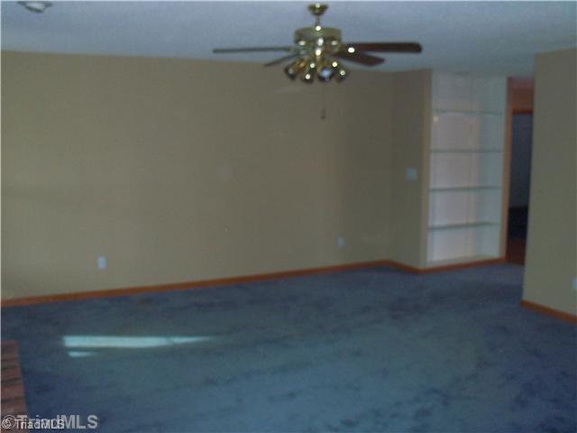 1393 Enterprise Road Lexington, NC 27295 - Photo 7 of 16 Den/Family/Great Room.
