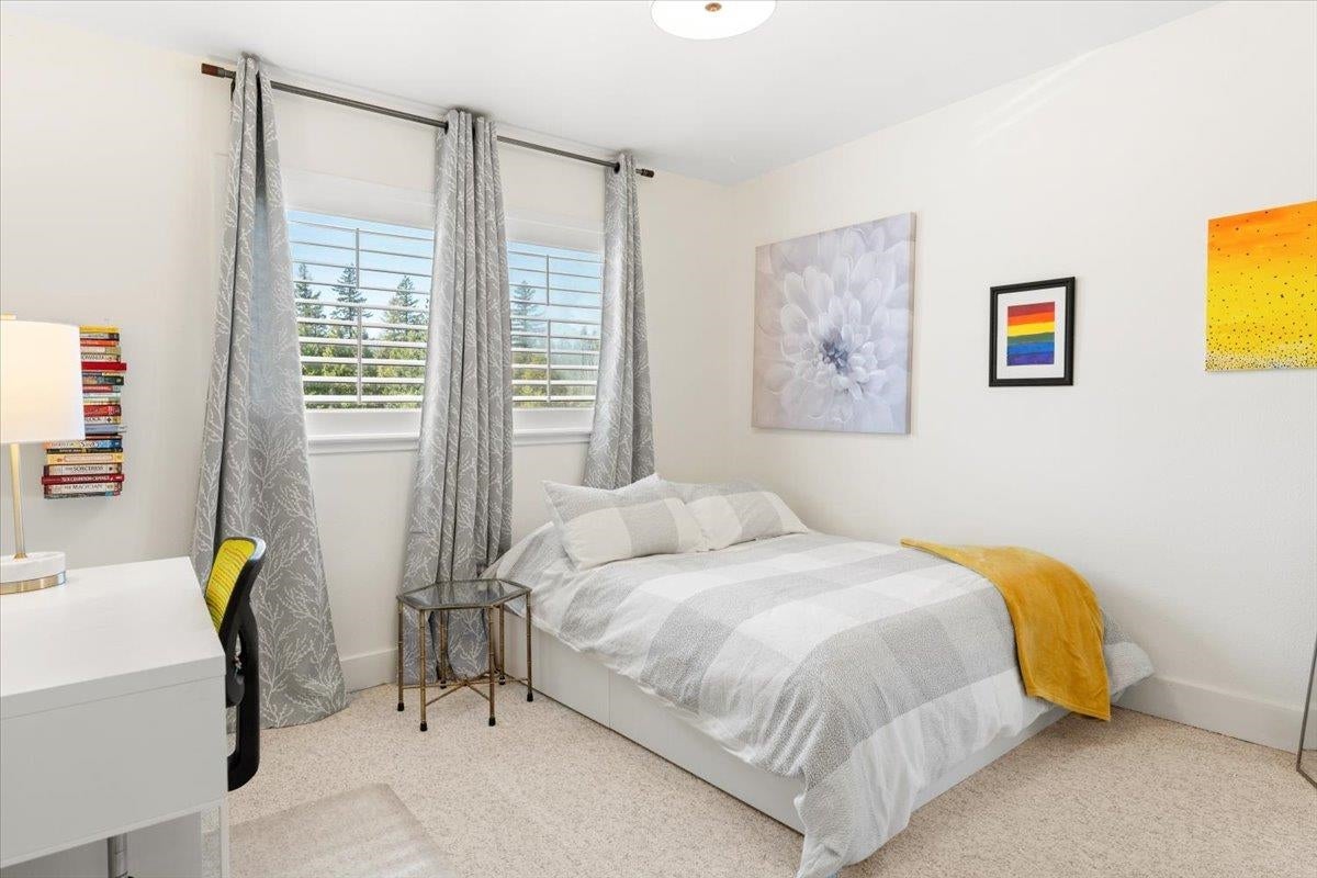 1416 Kingston Road Mount Shasta, CA 96067 - Photo 18 of 23 Gallery Image 18
