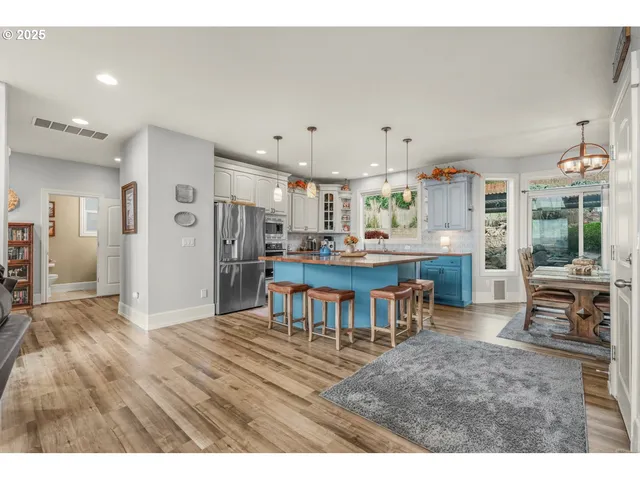 $675,000 | 3561 Z Street, Washougal, WA 98671