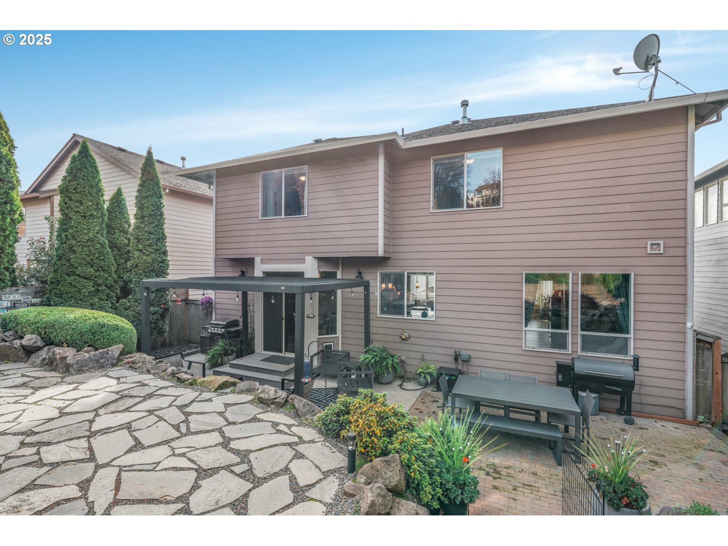 3561 Z Street Washougal, WA 98671 - Photo 36 of 41 a house view with a outdoor space