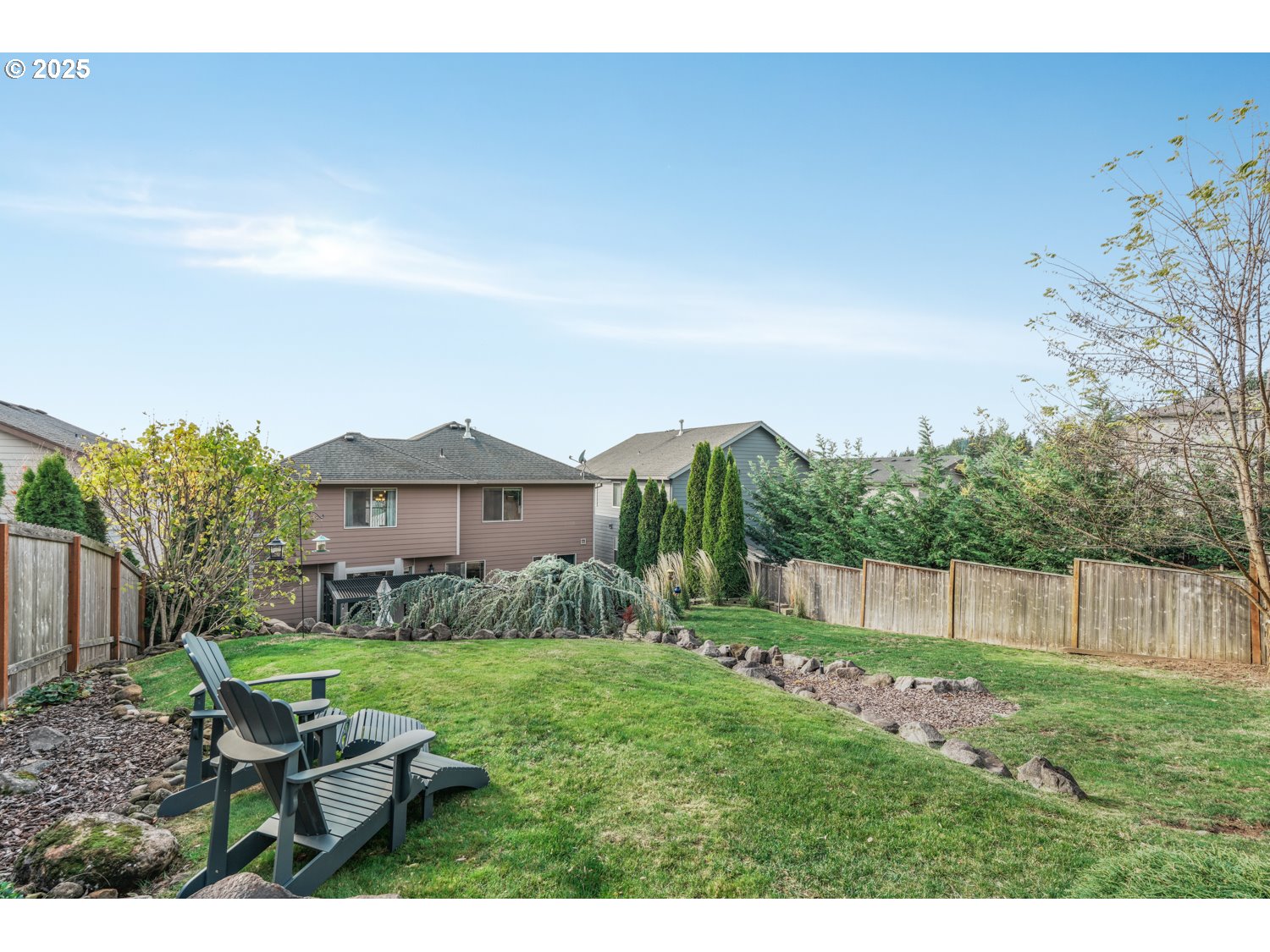 3561 Z Street Washougal, WA 98671 - Photo 37 of 41 a backyard of a house with table and chairs