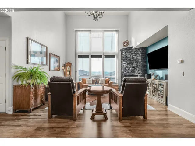 $675,000 | 3561 Z Street, Washougal, WA 98671