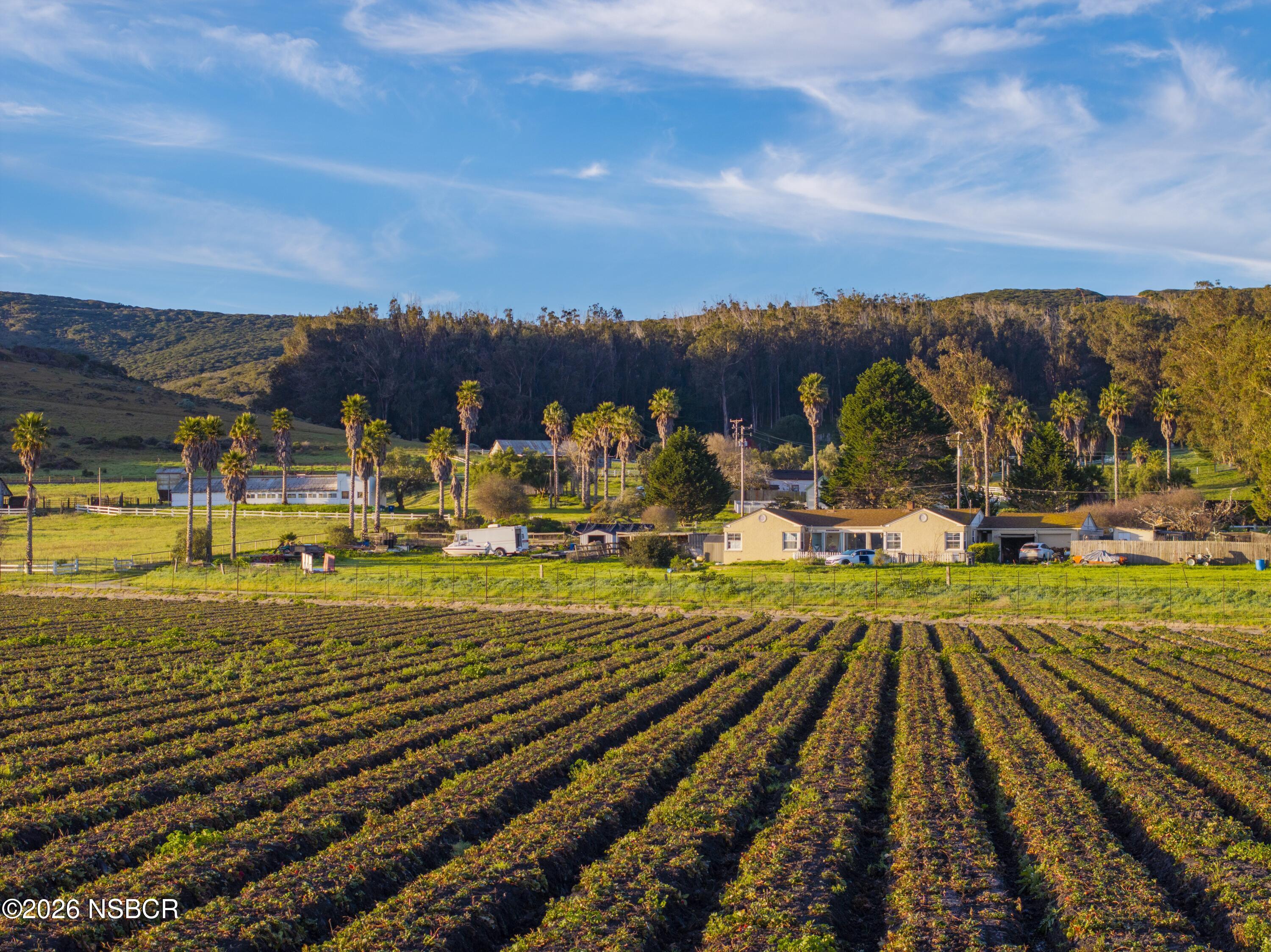 4314 West Ocean Avenue Lompoc, CA 93436 - Photo 12 of 58 a view of a city