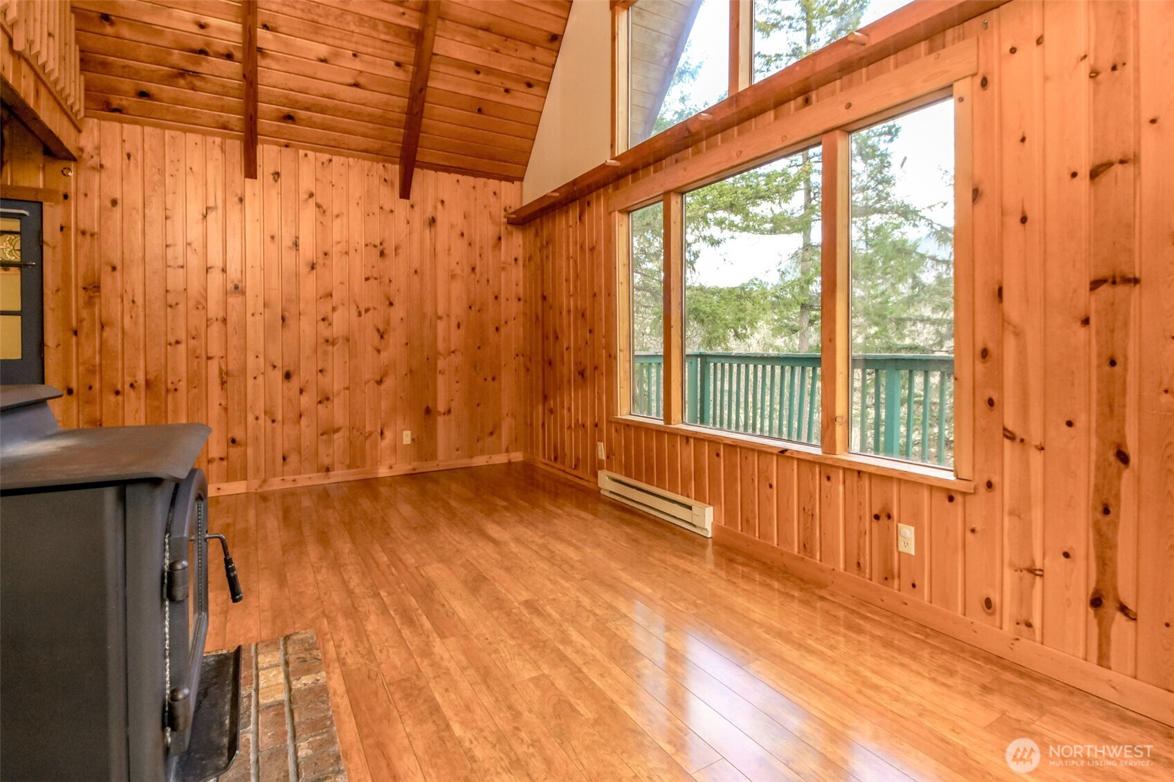 37416 304th Way Southeast Enumclaw, WA 98022 - Photo 14 of 35