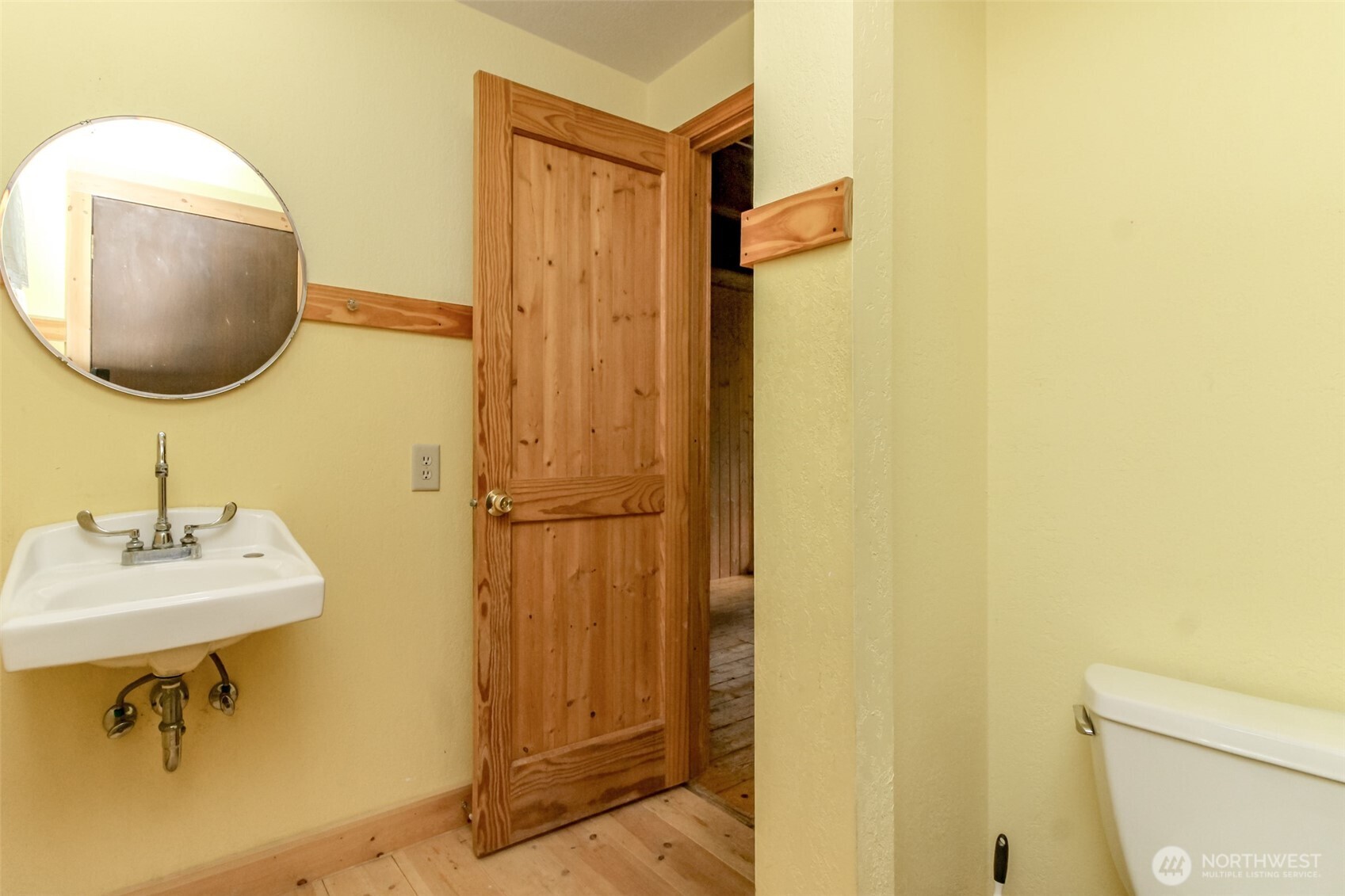 37416 304th Way Southeast Enumclaw, WA 98022 - Photo 20 of 35