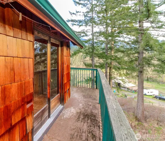 $575,000 | 37416 304th Way Southeast, Enumclaw, WA 98022