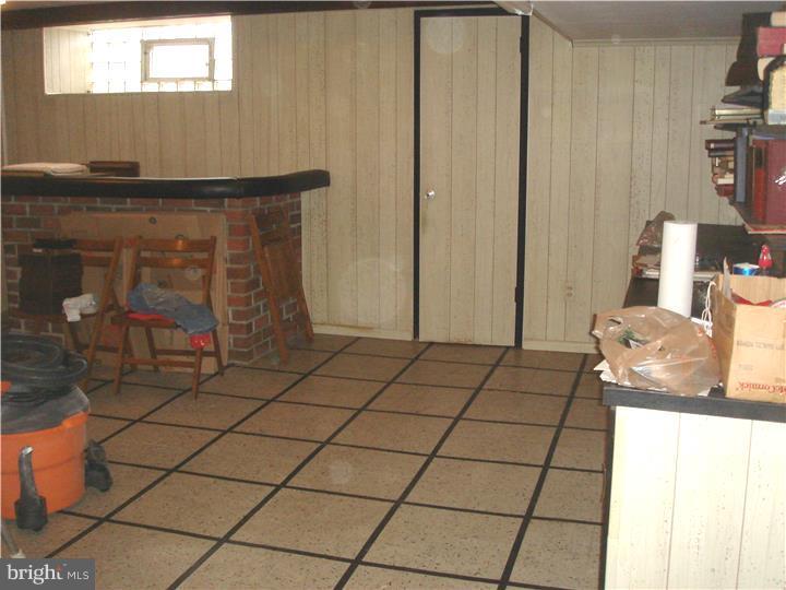2705 East Country Club Road Philadelphia, PA 19131 - Photo 15 of 19 Basement - Finished