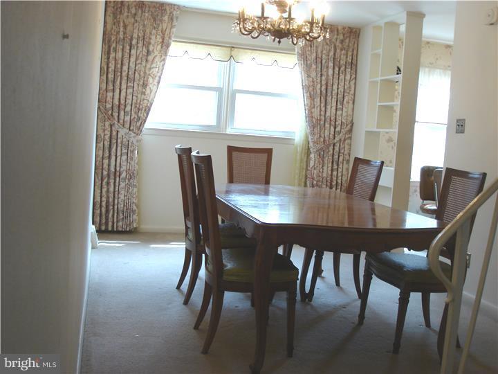 2705 East Country Club Road Philadelphia, PA 19131 - Photo 6 of 19 Dining Room