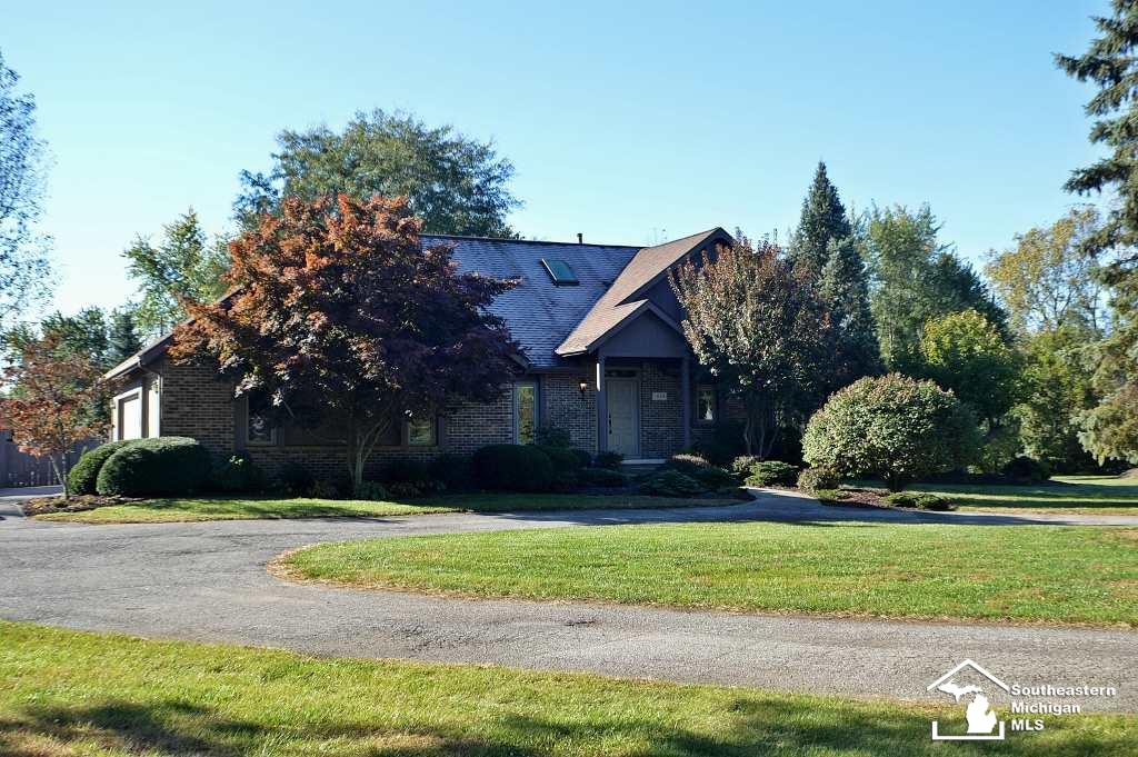 1899 West Sterns Road Temperance, MI 48182 - Photo 1 of 47 31362880.JPG