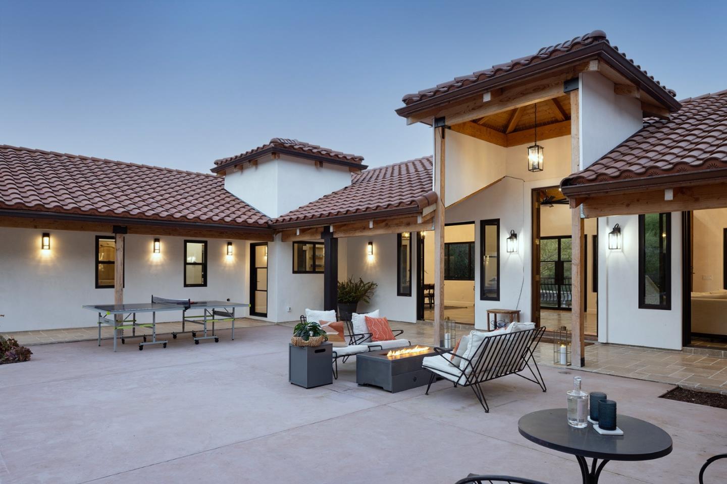 372 Corral De Tierra Road Salinas, CA 93908 - Photo 11 of 33