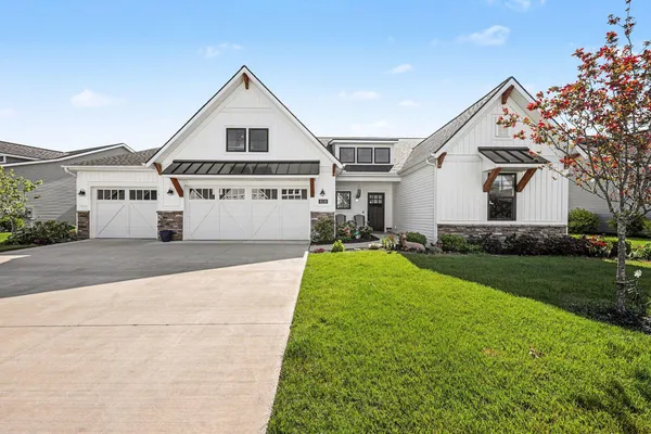 $665,000 | 5528 Isle River Drive, Belmont, MI 49306