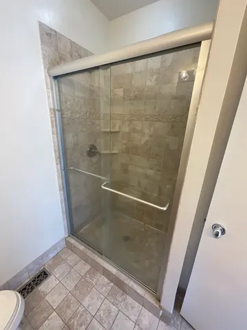 $750,000 | 1221 West Cottage Place, Chicago, IL 60607