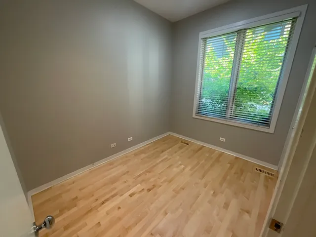 $750,000 | 1221 West Cottage Place, Chicago, IL 60607