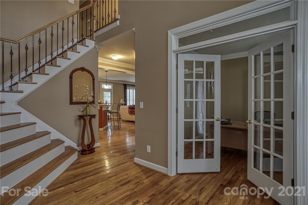2042 Copperplate Road Charlotte, NC 28262 - Photo 2 of 24 Gallery Image 2