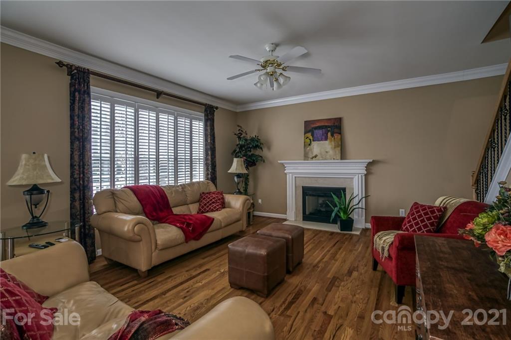 2042 Copperplate Road Charlotte, NC 28262 - Photo 10 of 24 Gallery Image 10