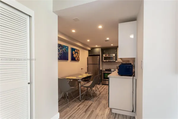 $5,000 | 3901 South Ocean Drive, Unit 10M, Hollywood, FL 33019