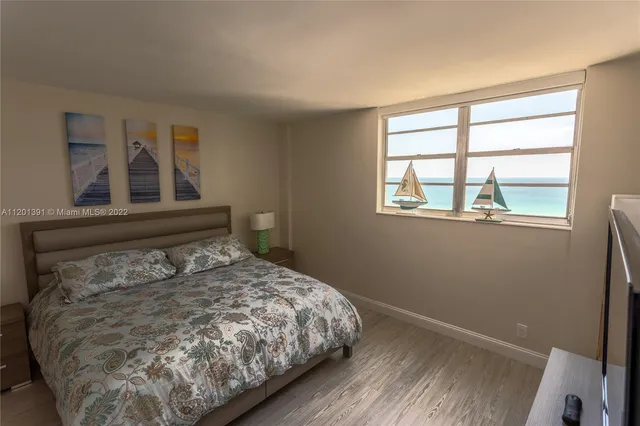 $5,000 | 3901 South Ocean Drive, Unit 10M, Hollywood, FL 33019