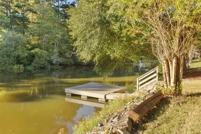 $799,900 | 55 Rocky Circle, White, GA 30184