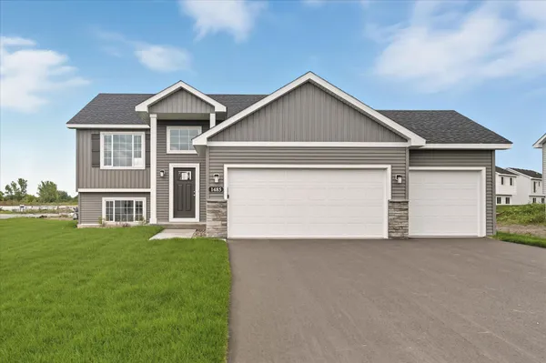 $429,900 | 1756 Squirrel Way, New Richmond, WI 54017