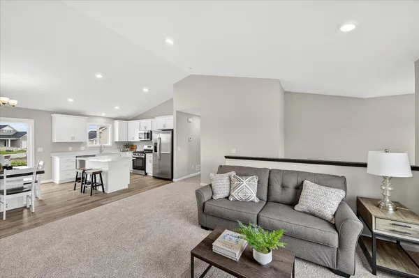 $429,900 | 1756 Squirrel Way, New Richmond, WI 54017