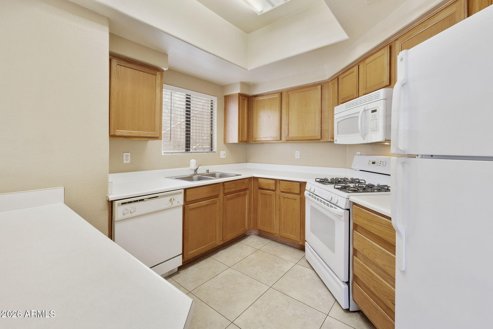 10030 West Indian School Road, Unit 164 Phoenix, AZ 85037 - Photo 11 of 51 11-web-or-mls-_TM_0037