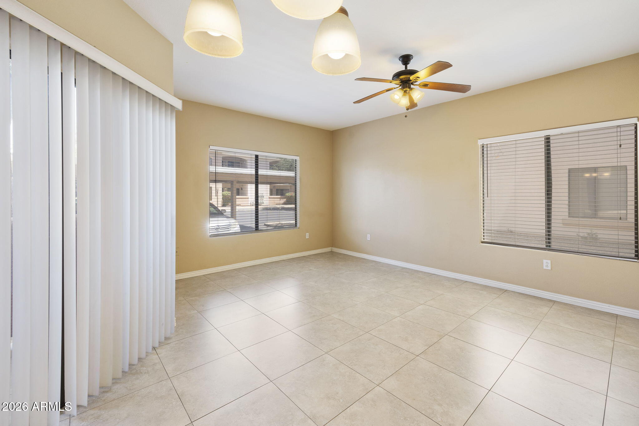 10030 West Indian School Road, Unit 164 Phoenix, AZ 85037 - Photo 6 of 51 6-web-or-mls-_TM_0014