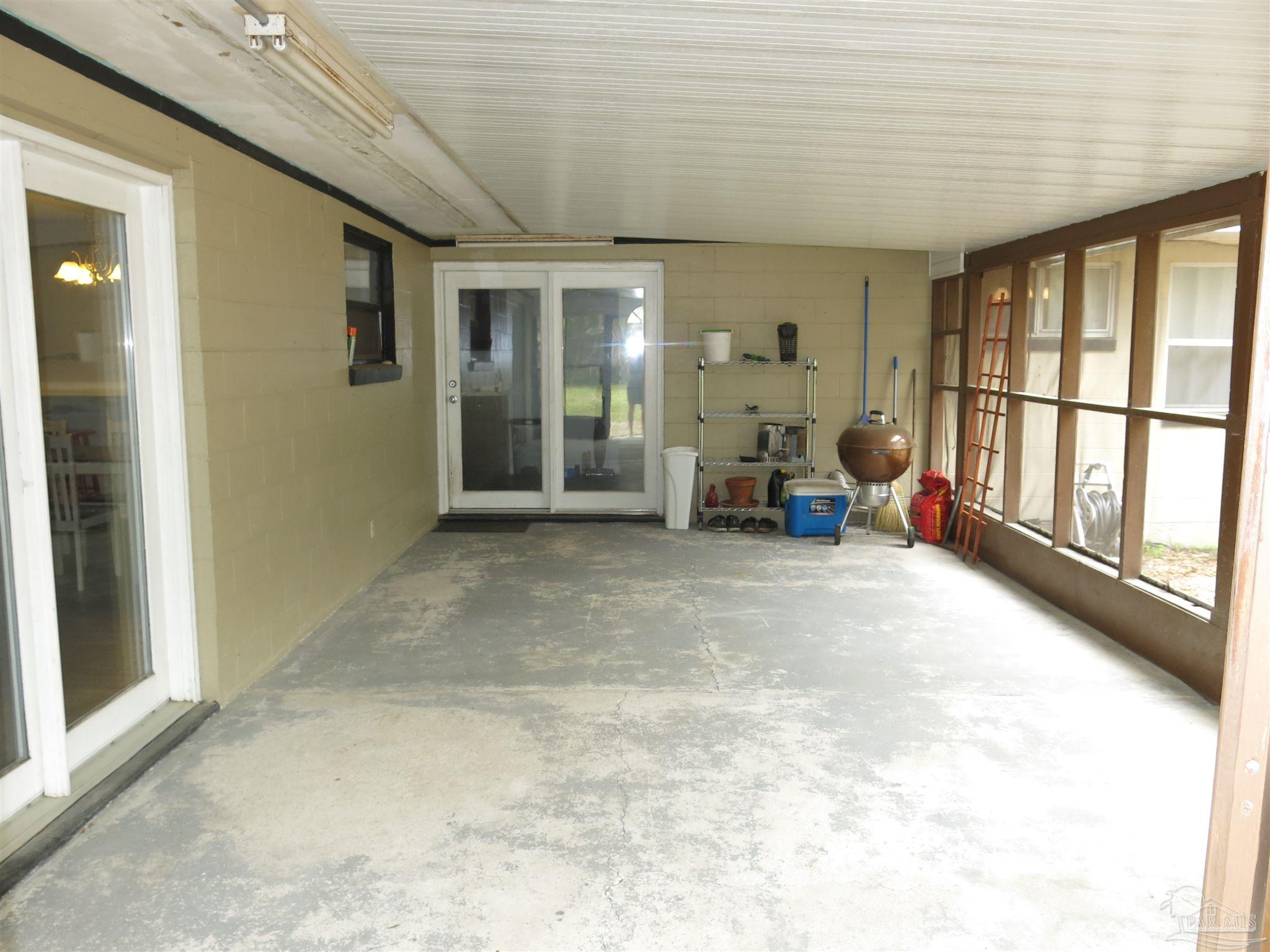 3355 Adrian Road Pensacola, FL 32504 - Photo 28 of 32