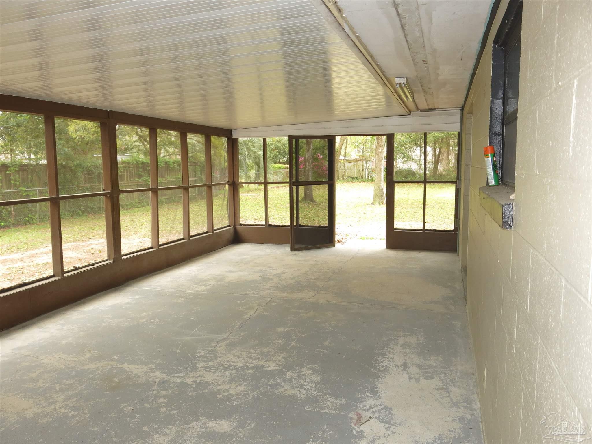 3355 Adrian Road Pensacola, FL 32504 - Photo 29 of 32