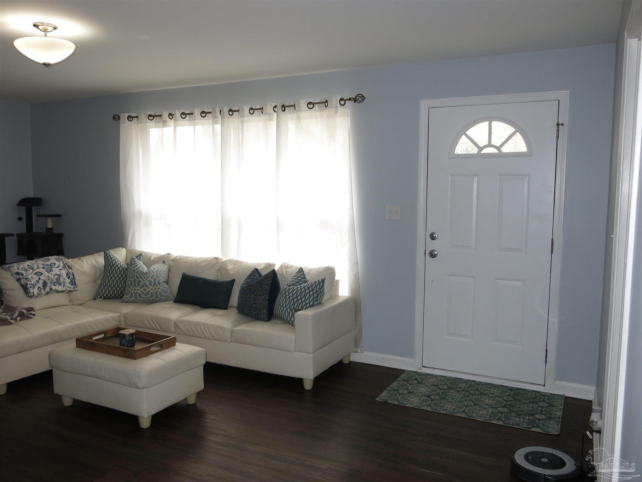 3355 Adrian Road Pensacola, FL 32504 - Photo 4 of 32