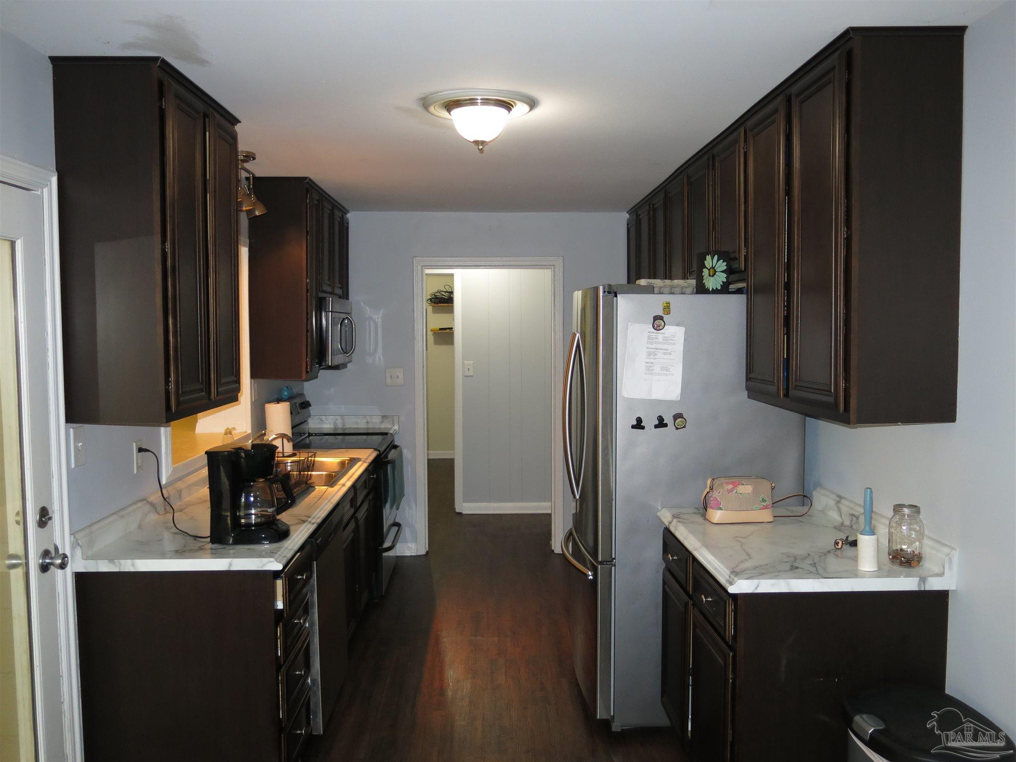 3355 Adrian Road Pensacola, FL 32504 - Photo 7 of 32