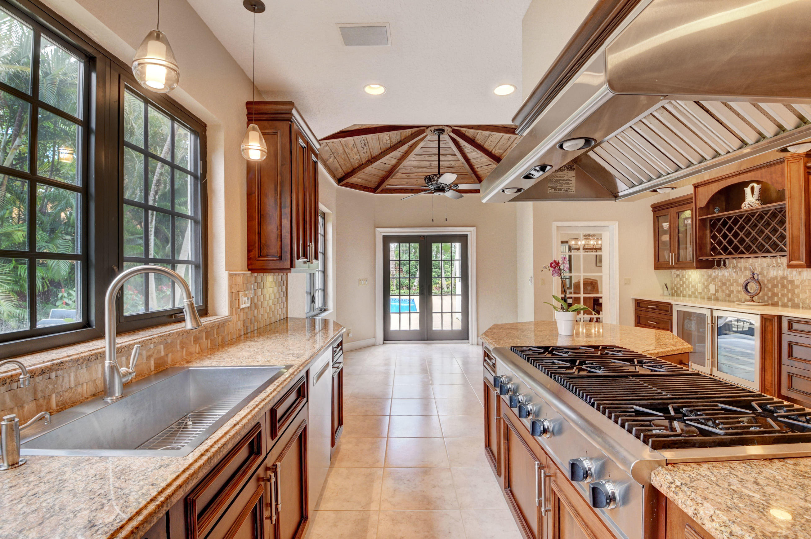 801 Azalea Street Boca Raton, FL 33486 - Photo 10 of 40 DSC_9162_3_4_5_6