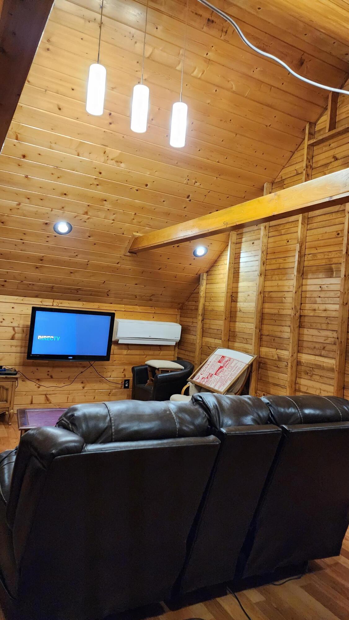 141 Forrest View Lane Mohawk, TN 37810 - Photo 18 of 58 Upstairs getaway