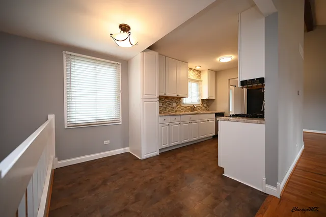 $2,800 | 744 Concord Drive, Crystal Lake, IL 60014