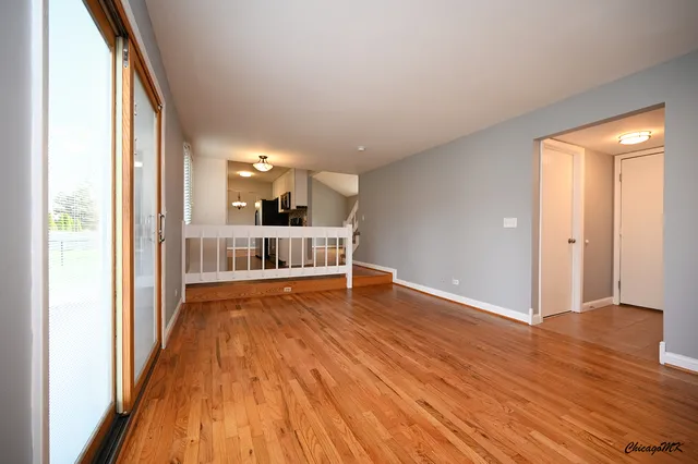 $2,800 | 744 Concord Drive, Crystal Lake, IL 60014