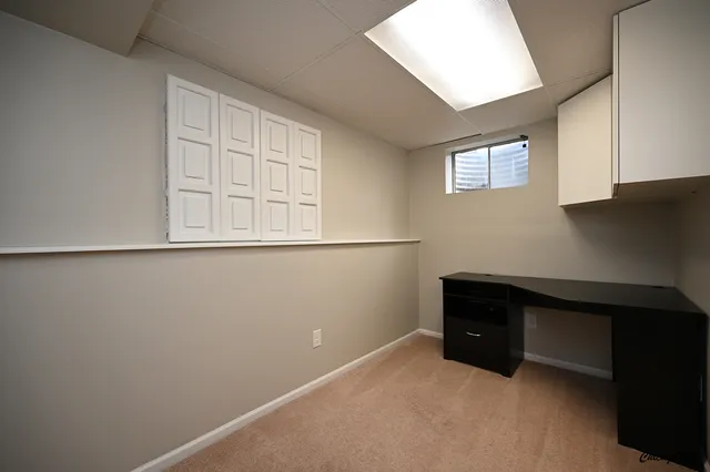 $2,800 | 744 Concord Drive, Crystal Lake, IL 60014