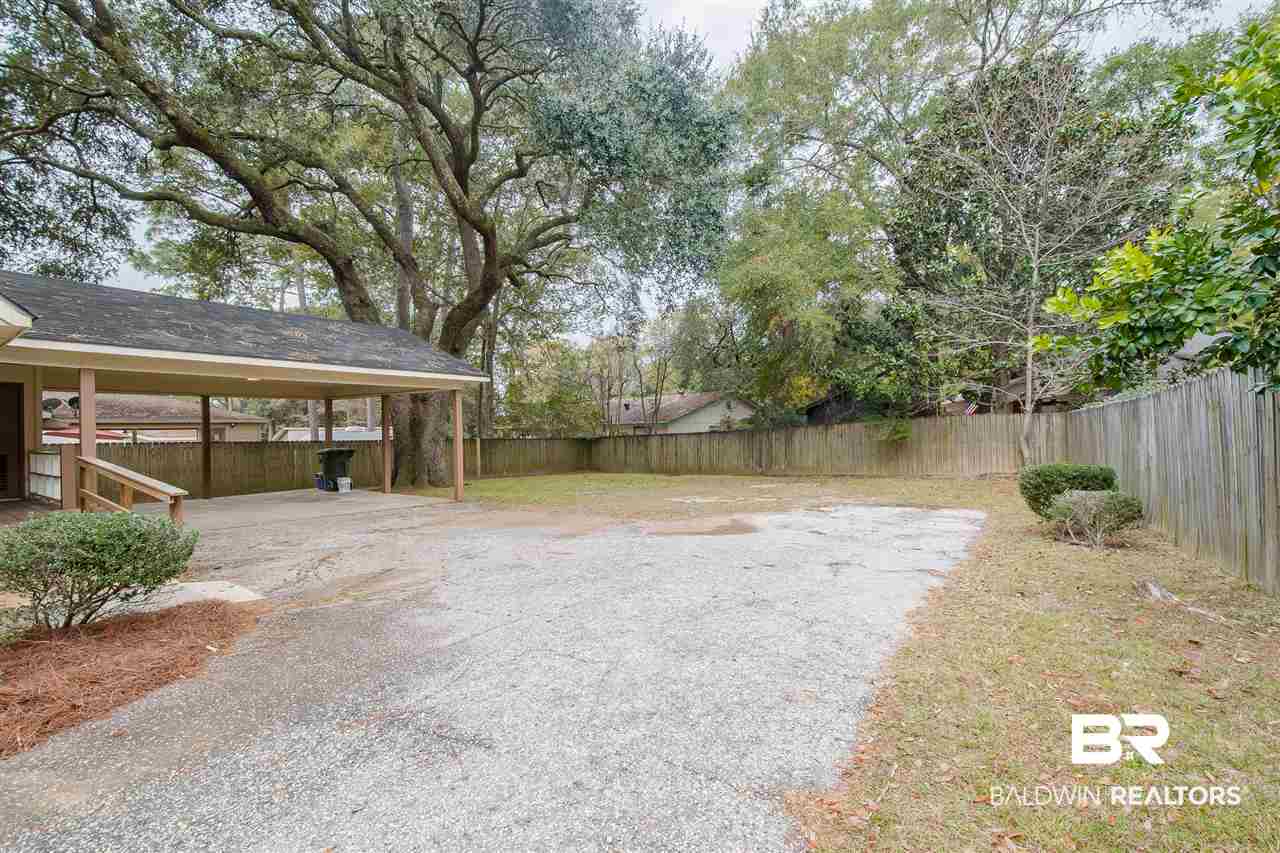 131 Ridgewood Drive Daphne, AL 36526 - Photo 36 of 37 Fence