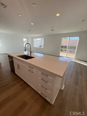 $799,990 | 32133 Neal Lane, Menifee, CA 92584