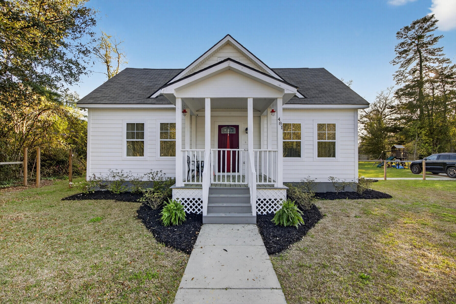 481 South Railroad Avenue Ridgeville, SC 29472 - Photo 1 of 31 Gallery Image 1